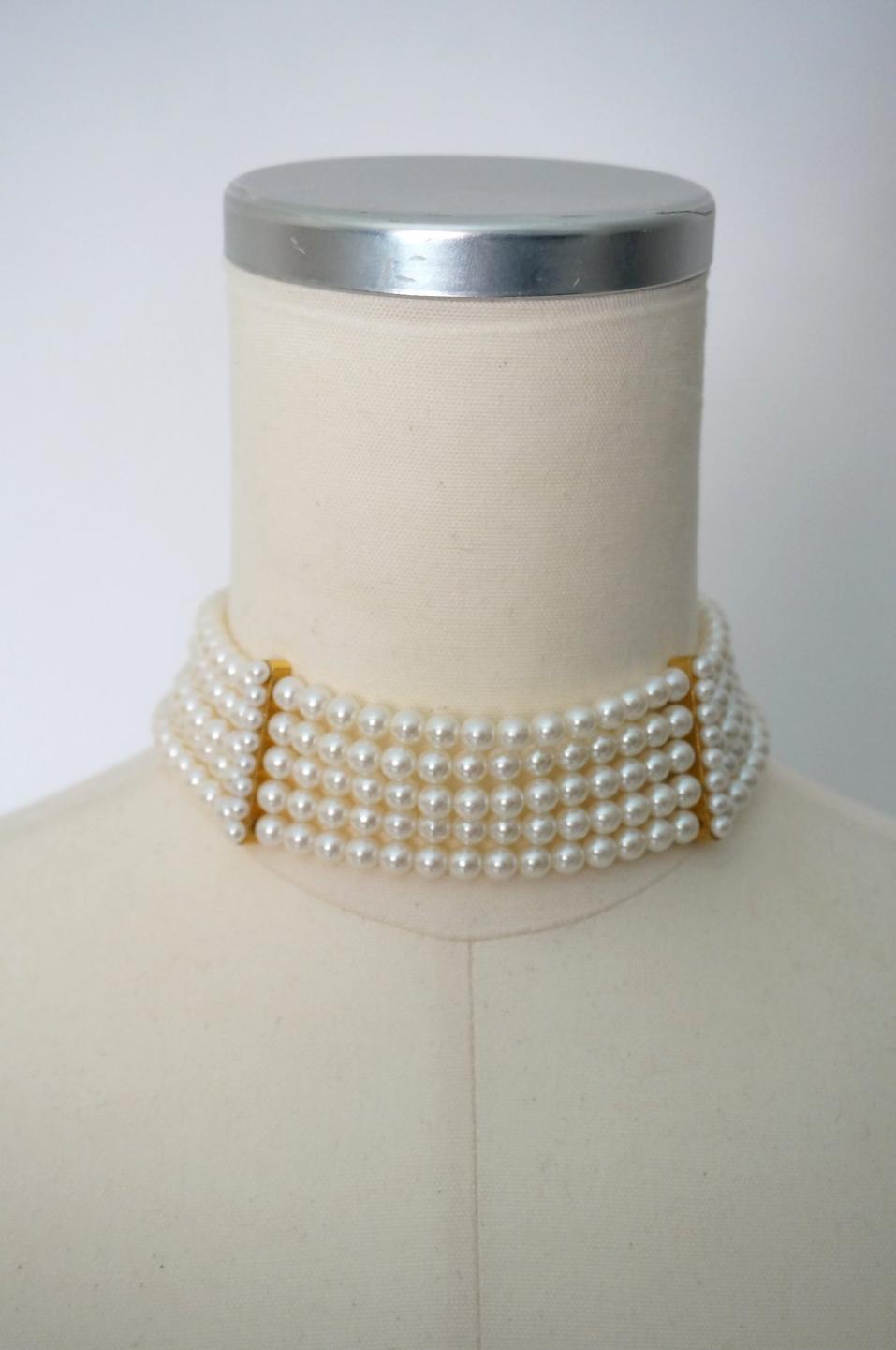 フォクシー 5連パールチョーカー